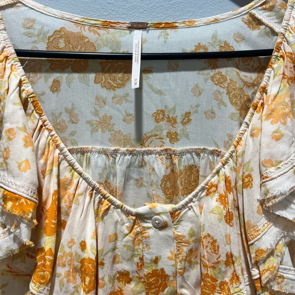 Women's Free People Loretta Tunic Top Tea Combo Size Large Boho Floral Print - Picture 4 of 7